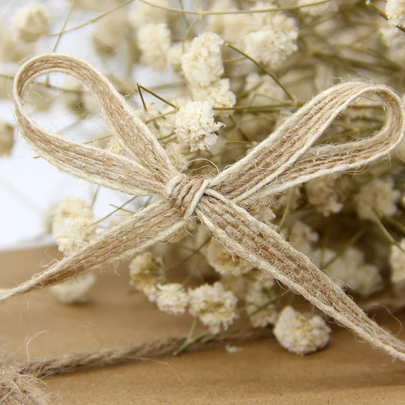 Rouleaux de toile de jute avec dentelle