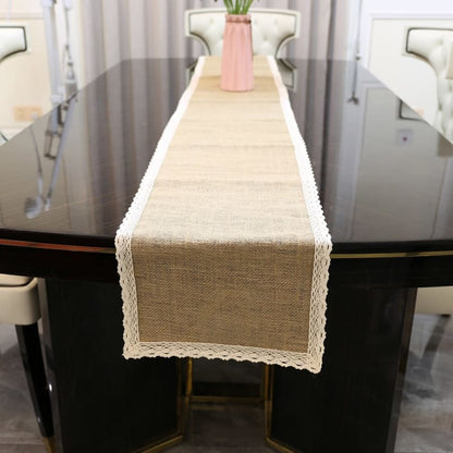 Chemin de table en toile de jute pour anniversaire